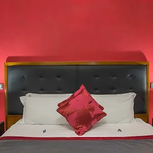 https://navona-colors-hotel.it-romehotels.com