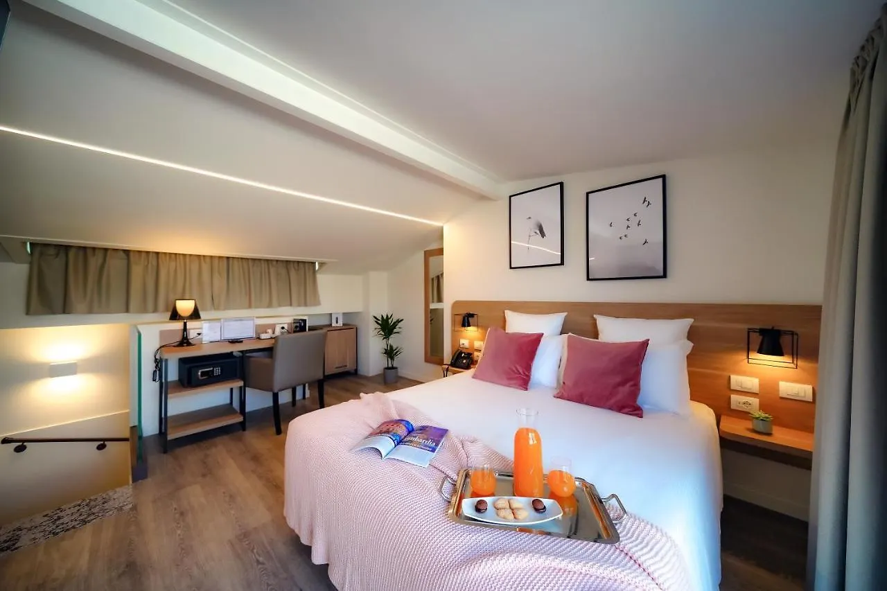 Bergamo Inn 15 5*,  İtalya