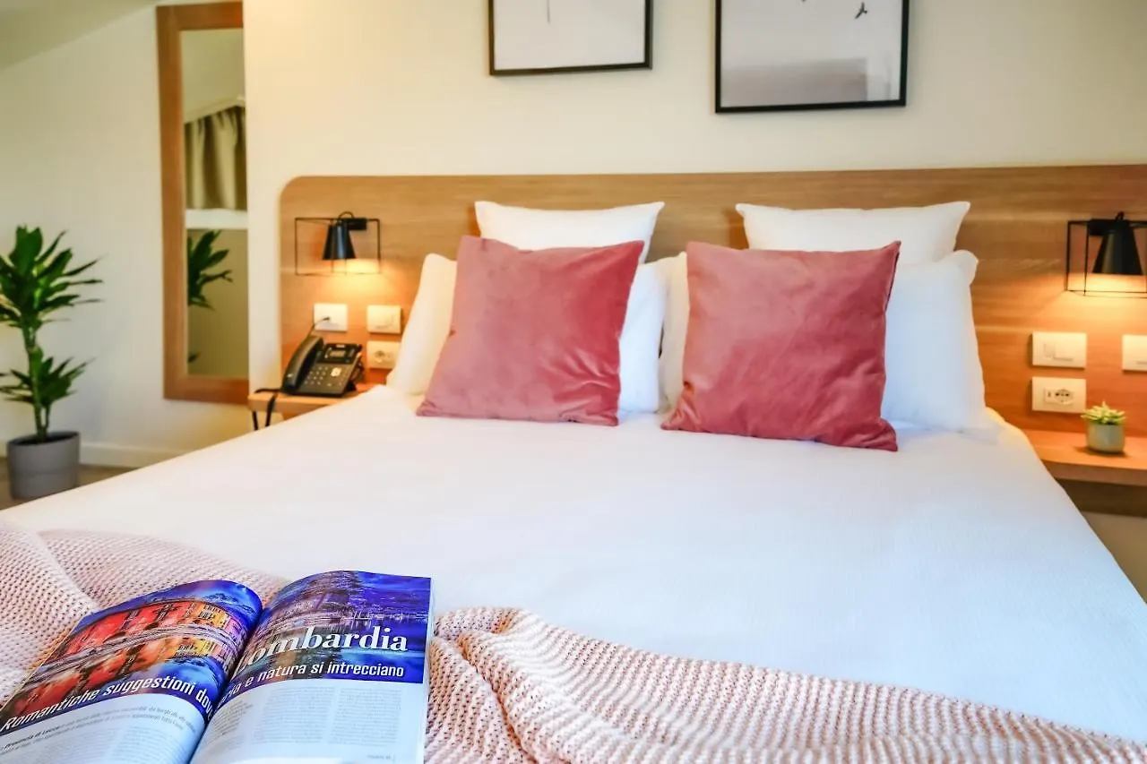 Bergamo Inn 15 איטליה
