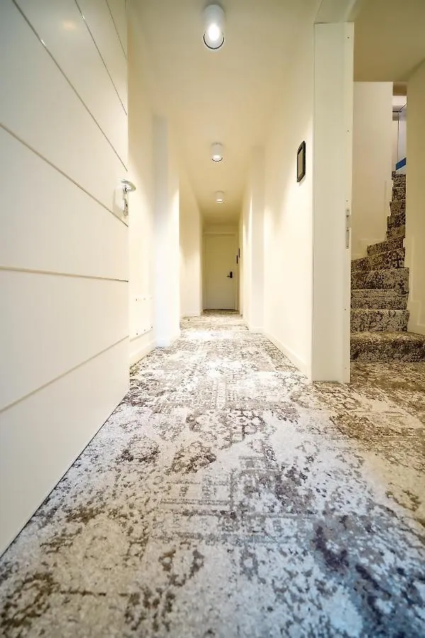 Bergamo Inn 15 בית הארחה