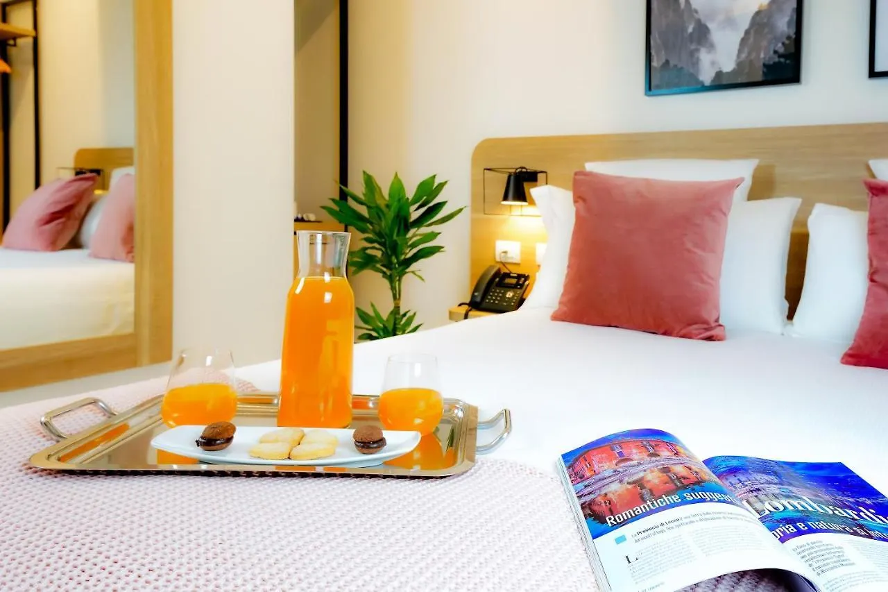 Bergamo Inn 15 בית הארחה